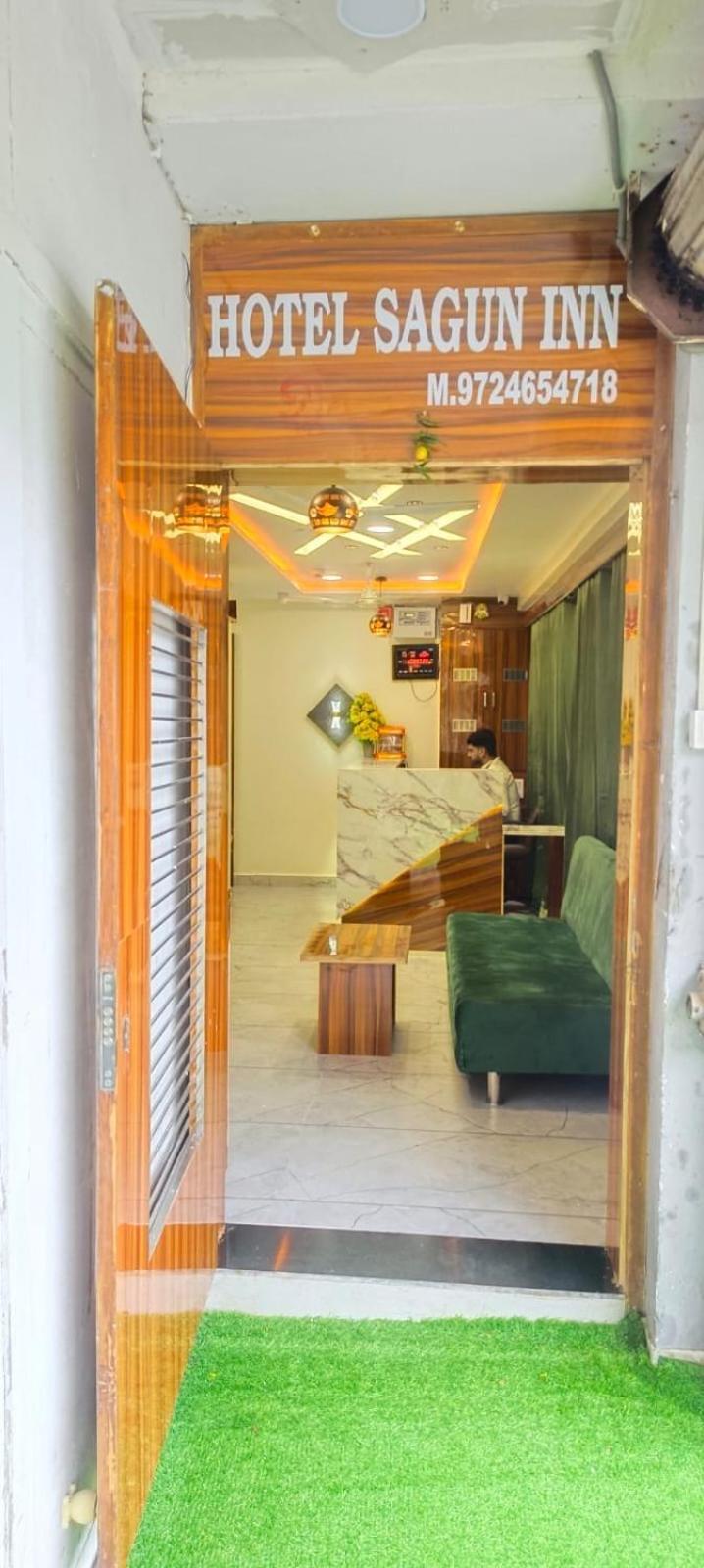 Hotel Shagun C G Road
