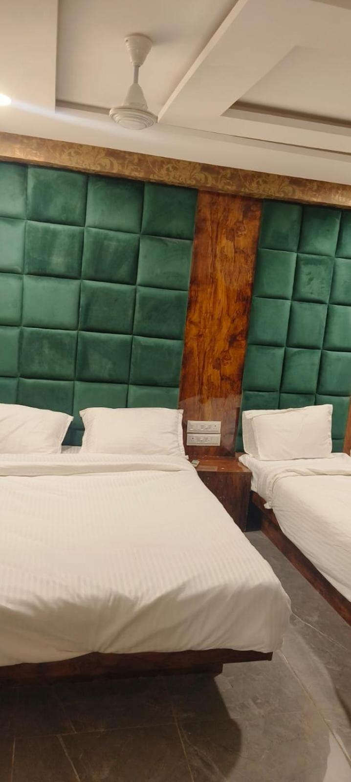 Hotel Shagun C G Road